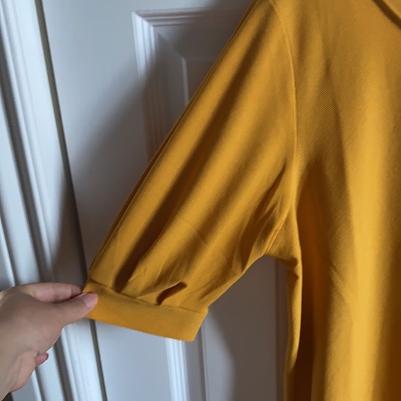 Short sleeve top - Picture 2 of 4